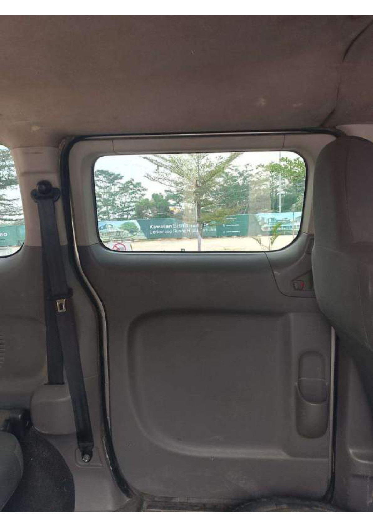 NISSAN EVALIA  1.5