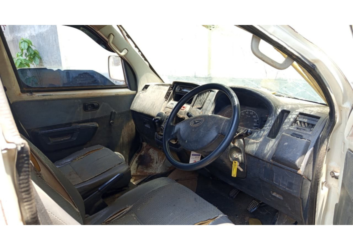 DAIHATSU GRAN MAX