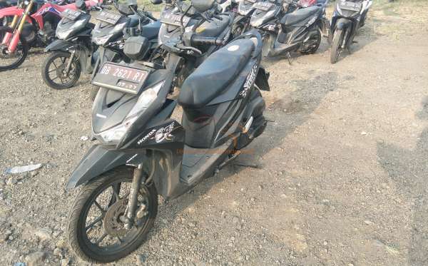 HONDA BEAT STREET ESP
