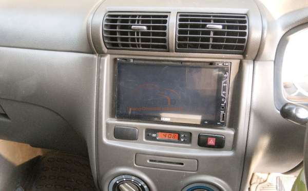 TOYOTA AVANZA 1.3 G