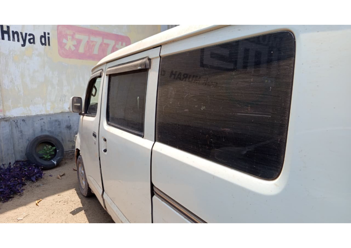 DAIHATSU GRAN MAX