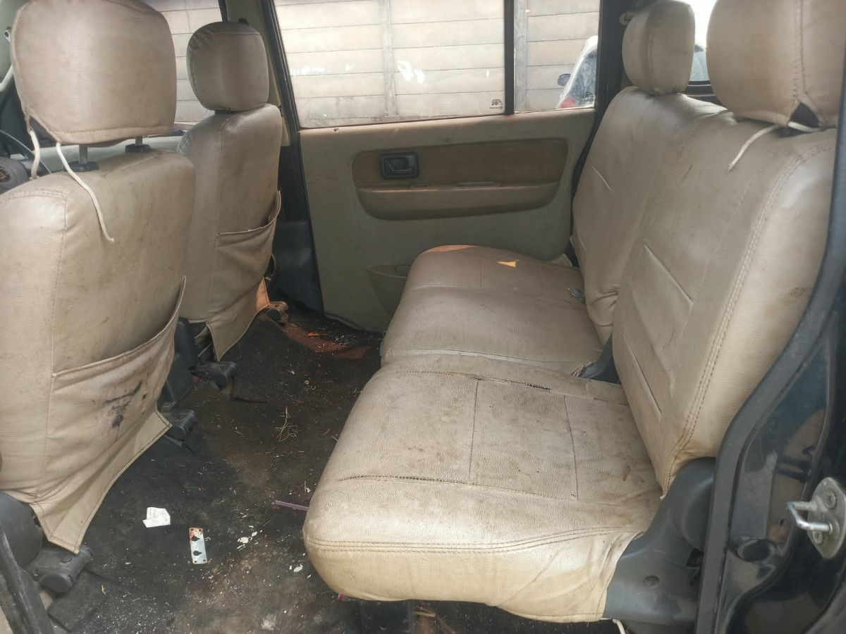 SUZUKI  APV  STD