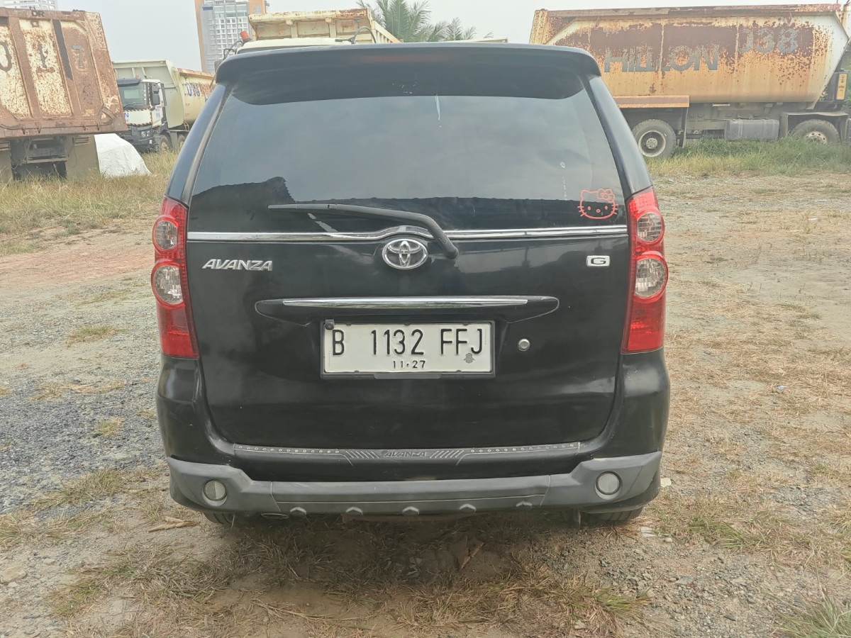 TOYOTA  AVANZA  1.3 G
