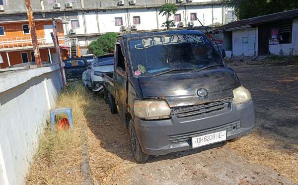 DAIHATSU GRAN MAX