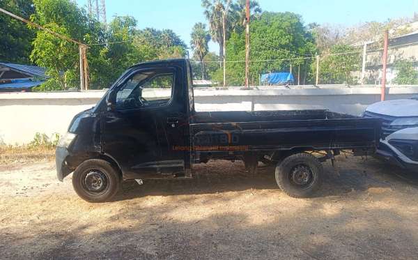 DAIHATSU GRAN MAX