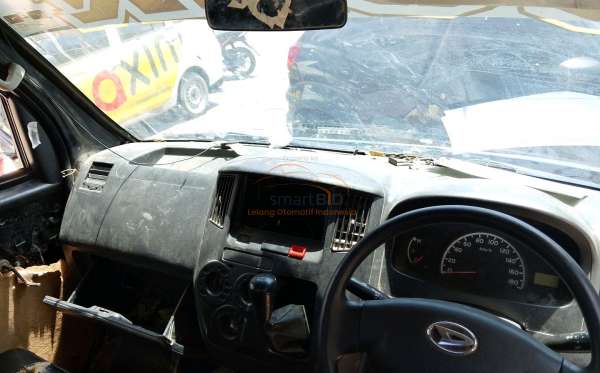 DAIHATSU GRAN MAX