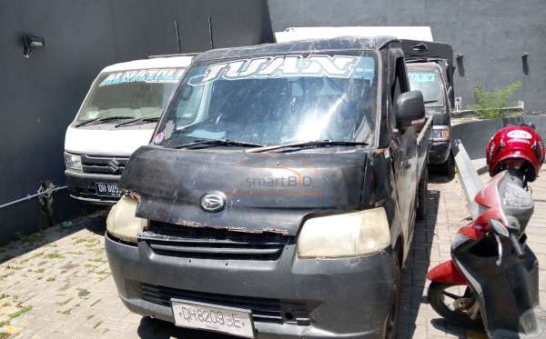 DAIHATSU GRAN MAX