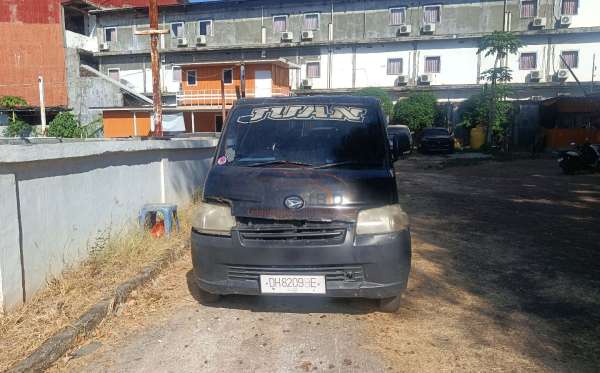 DAIHATSU GRAN MAX