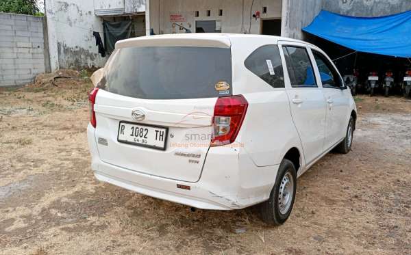 DAIHATSU SIGRA 1.0 D MC