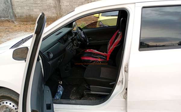 DAIHATSU SIGRA 1.0 D MC