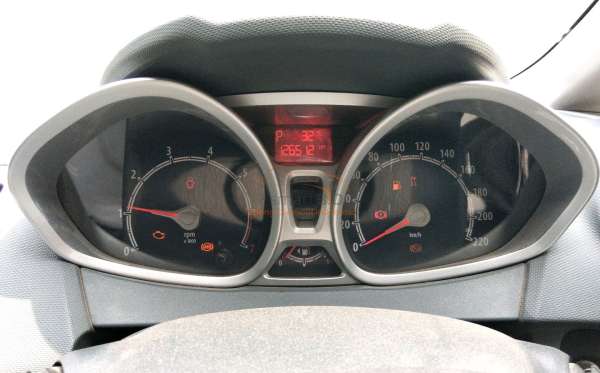 FORD  FIESTA 1.6L AT S