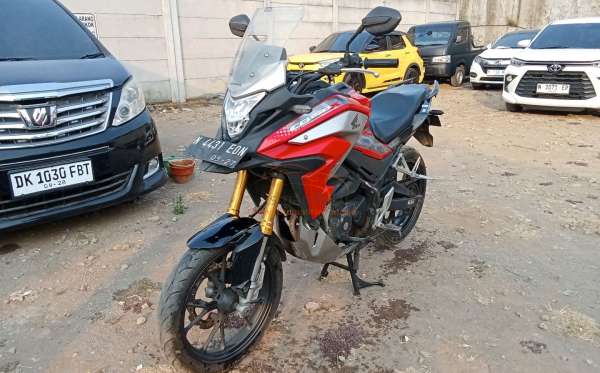 HONDA CB 150 X