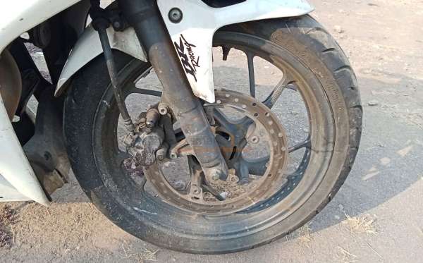 HONDA CBR 150 R