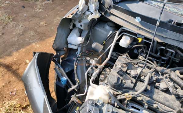 TOYOTA AVANZA 1.3 E