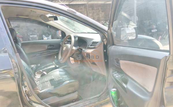 TOYOTA AVANZA 1.3 G