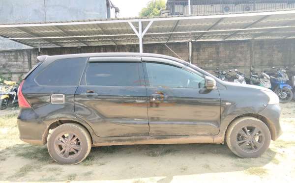 TOYOTA AVANZA 1.3 G
