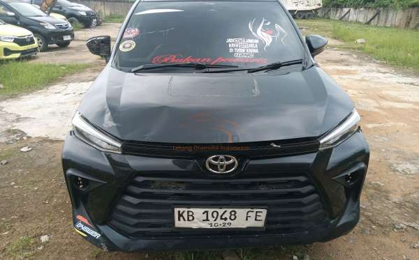 TOYOTA AVANZA 1.3 E