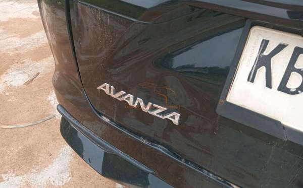 TOYOTA AVANZA 1.3 E