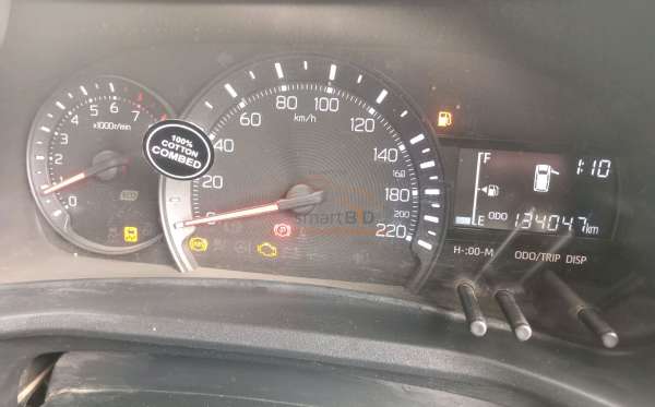 TOYOTA AVANZA 1.3 E