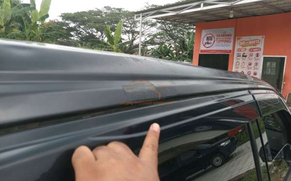TOYOTA AVANZA 1.3 E