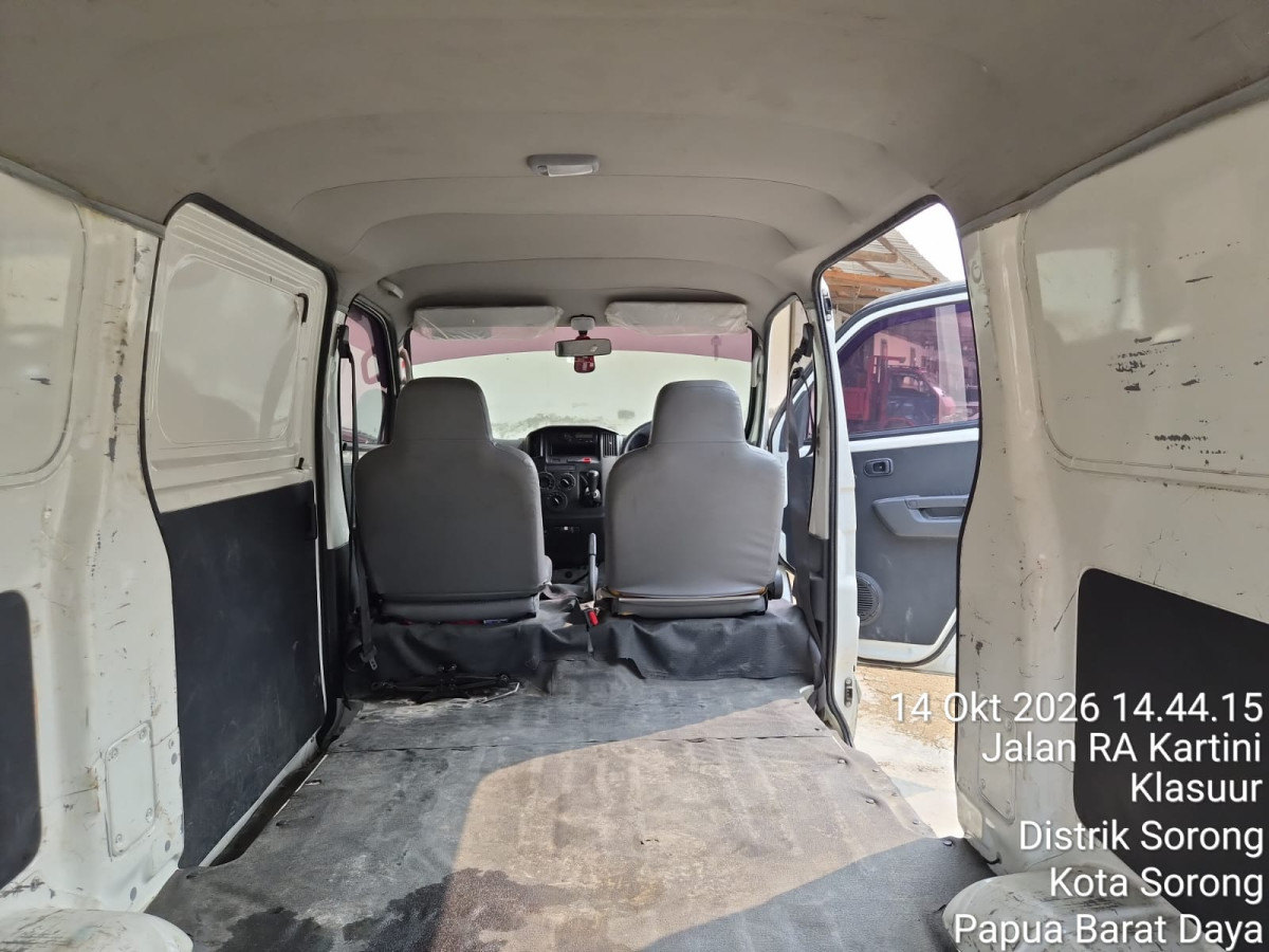 DAIHATSU GRAN MAX  BLIND VAN