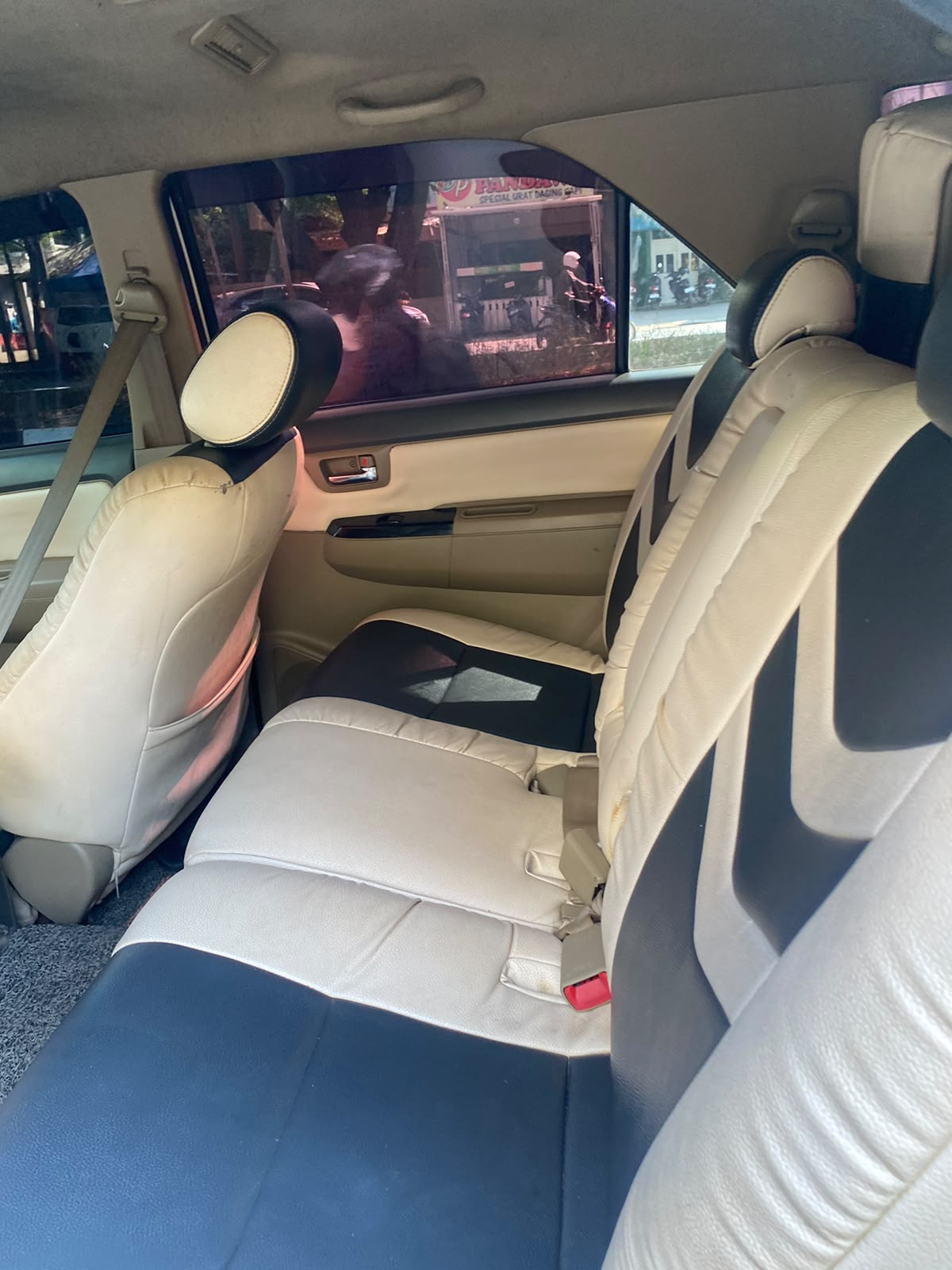 TOYOTA FORTUNER  G 2.5