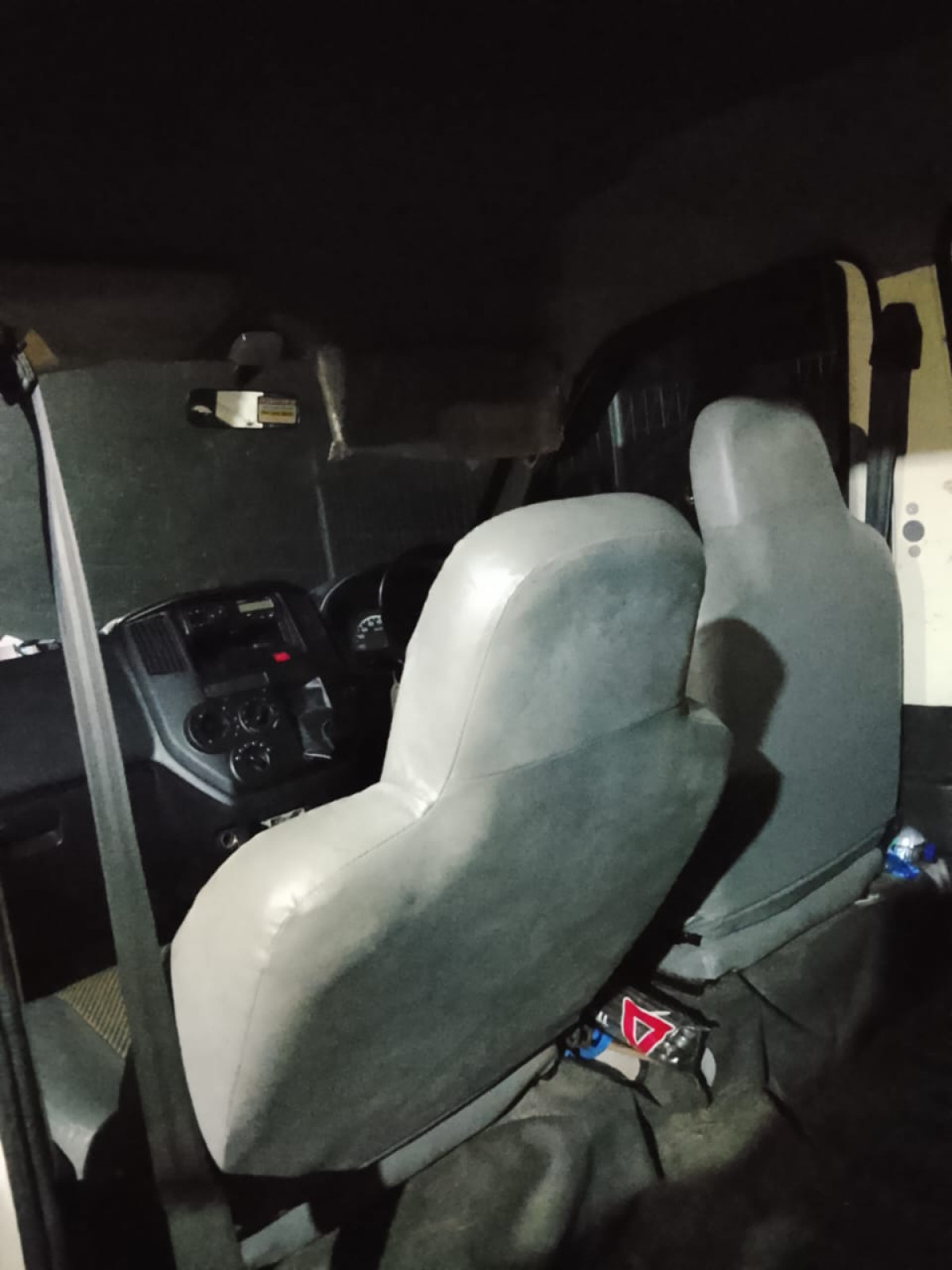 DAIHATSU GRAN MAX  BLIND VAN
