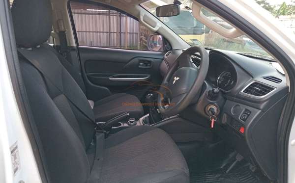 MITSUBISHI DC GLS 4X4