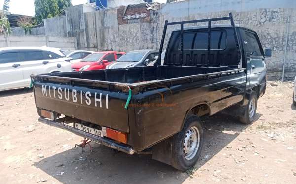 MITSUBISHI L300 PU FB-R (4X2)