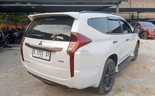 MITSUBISHI  PAJERO  SPORT 2.4L DAKAR-H (4X2)