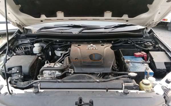 MITSUBISHI  PAJERO  SPORT 2.4L DAKAR-H (4X2)