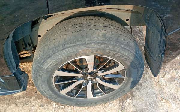 MITSUBISHI  PAJERO  SPORT 2.4L DAKAR-L (4X2)