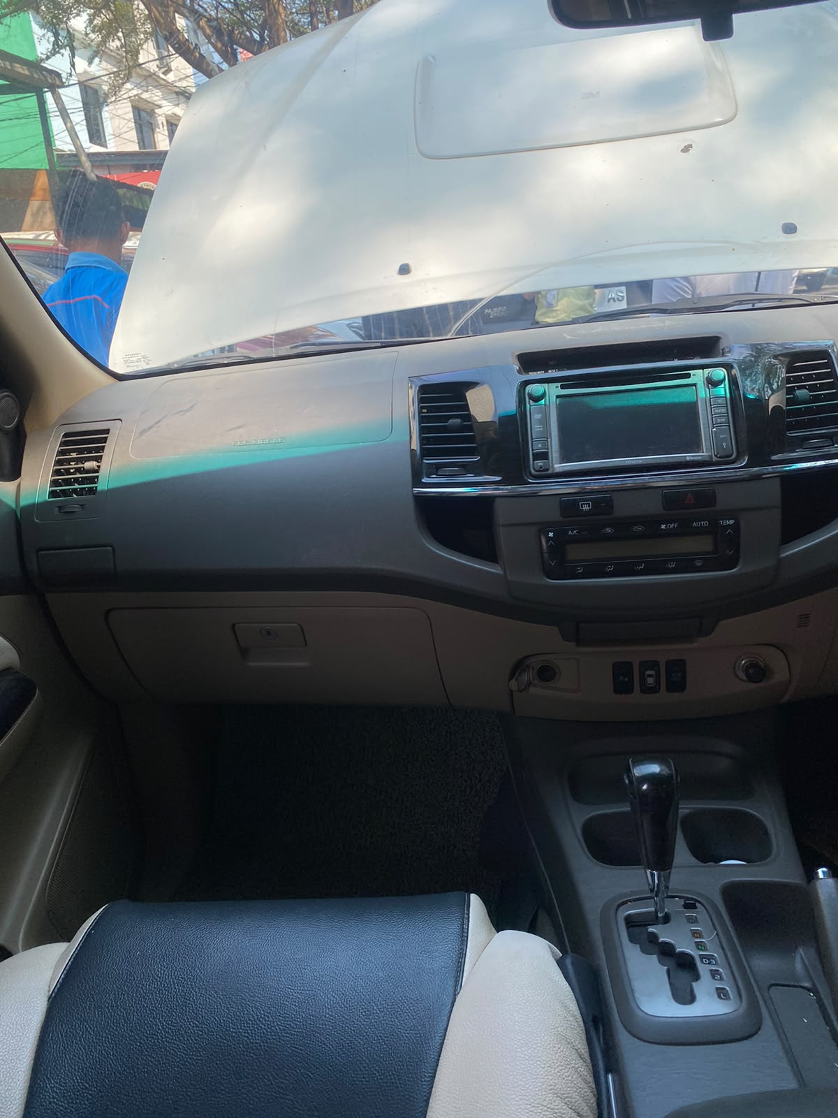 TOYOTA FORTUNER  G 2.5