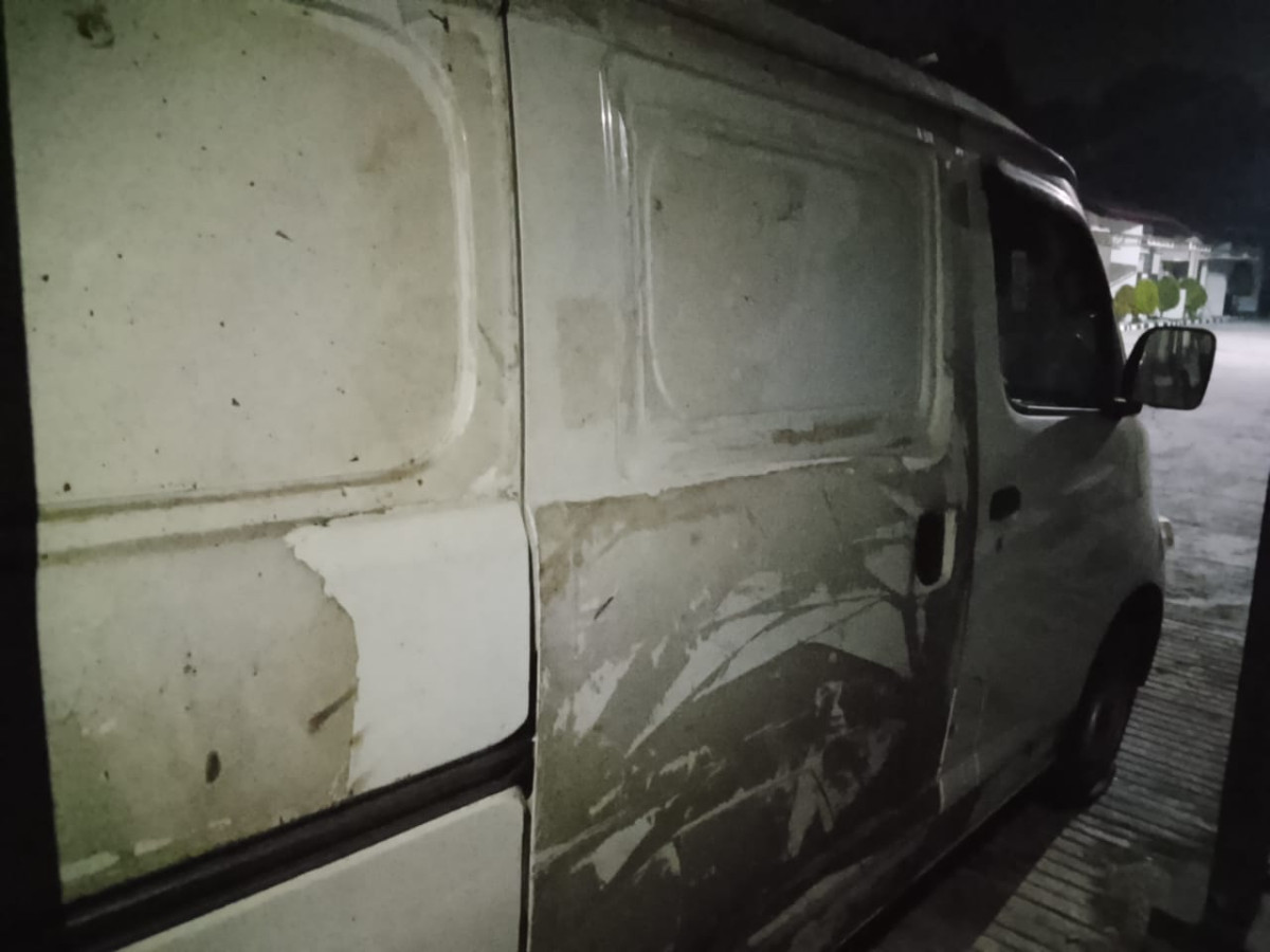 DAIHATSU GRAN MAX  BLIND VAN