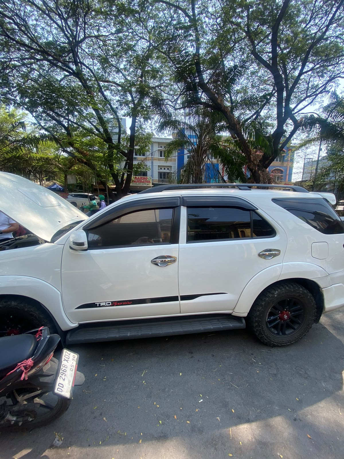 TOYOTA FORTUNER  G 2.5