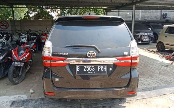TOYOTA  AVANZA  1.3 G