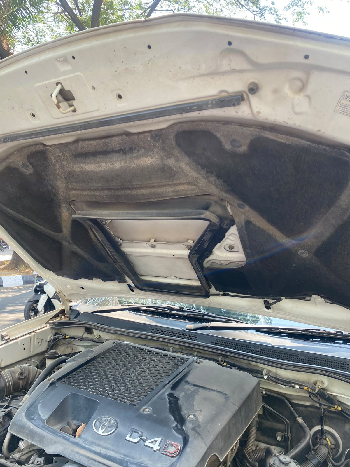 TOYOTA FORTUNER  G 2.5