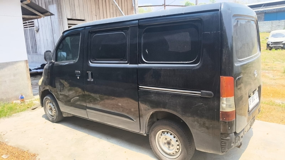 DAIHATSU GRAN MAX BLIND VAN