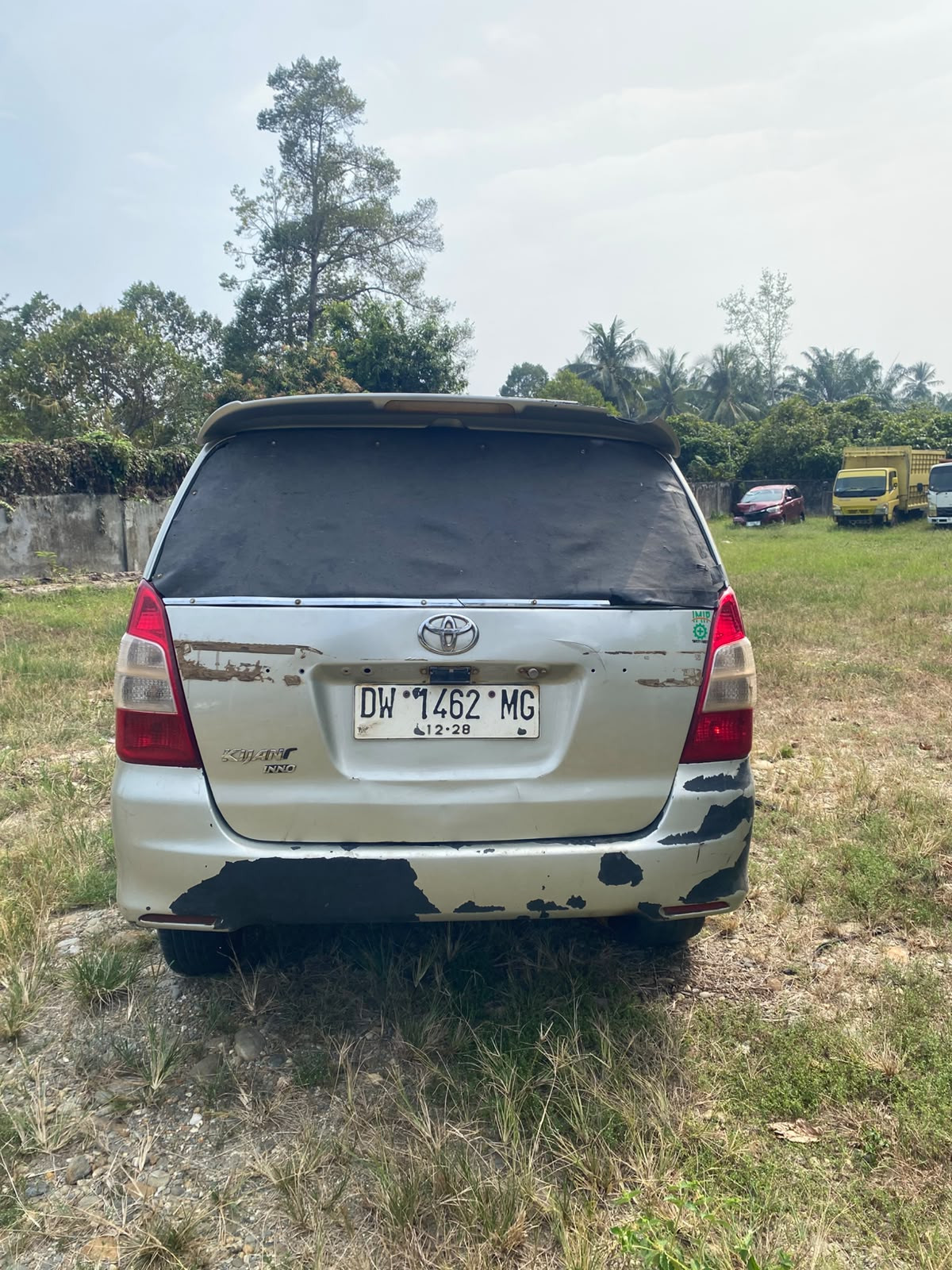 TOYOTA INNOVA G