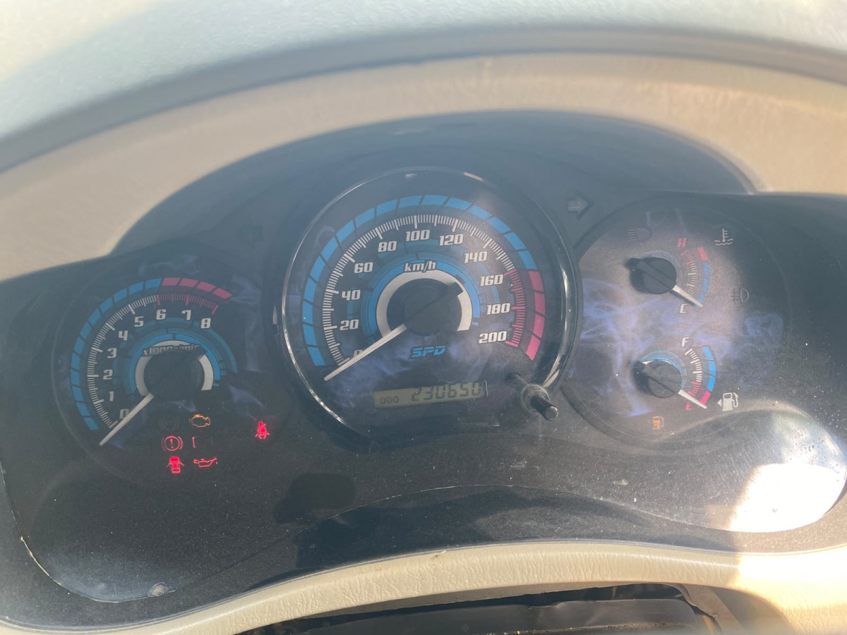 TOYOTA INNOVA G