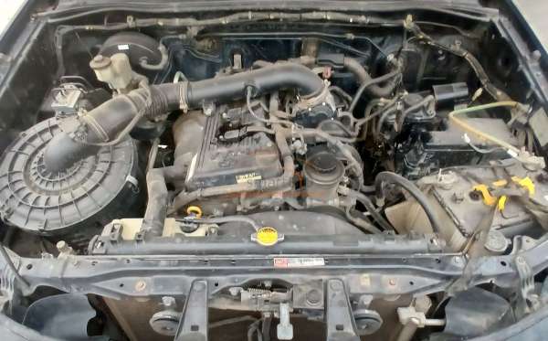 TOYOTA FORTUNER 2.7 G LUX