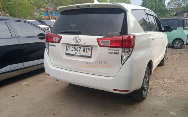 TOYOTA INNOVA G