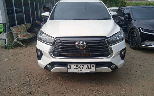 TOYOTA INNOVA G