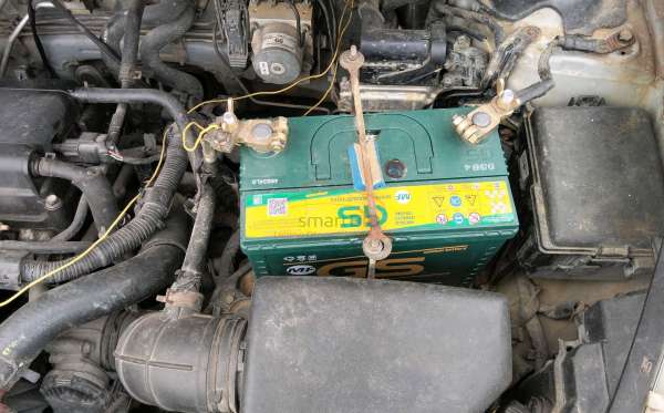 KIA  RIO  1.4