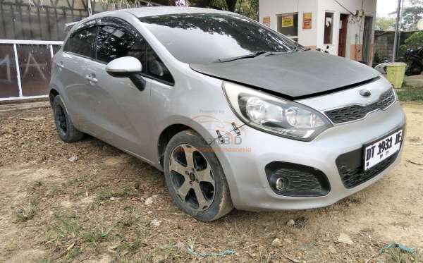 KIA  RIO  1.4
