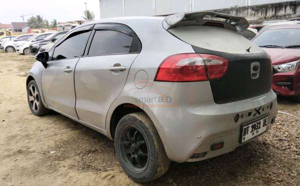 KIA  RIO  1.4