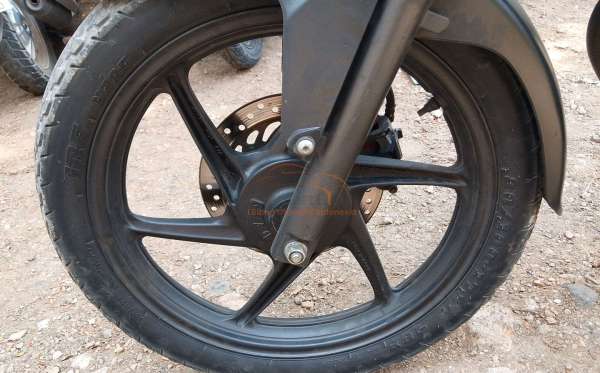 HONDA CB 150 Verza