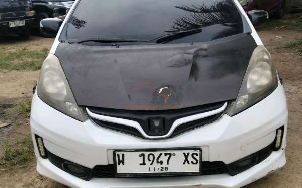 HONDA JAZZ GE8 1.5 E