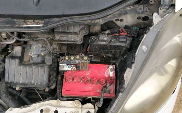 HONDA JAZZ GE8 1.5 E