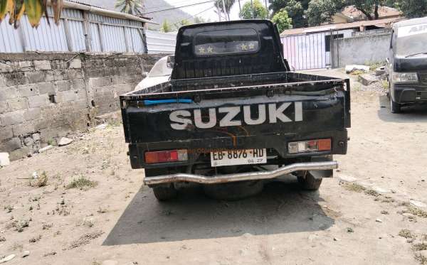 SUZUKI MEGA CARRY PU
